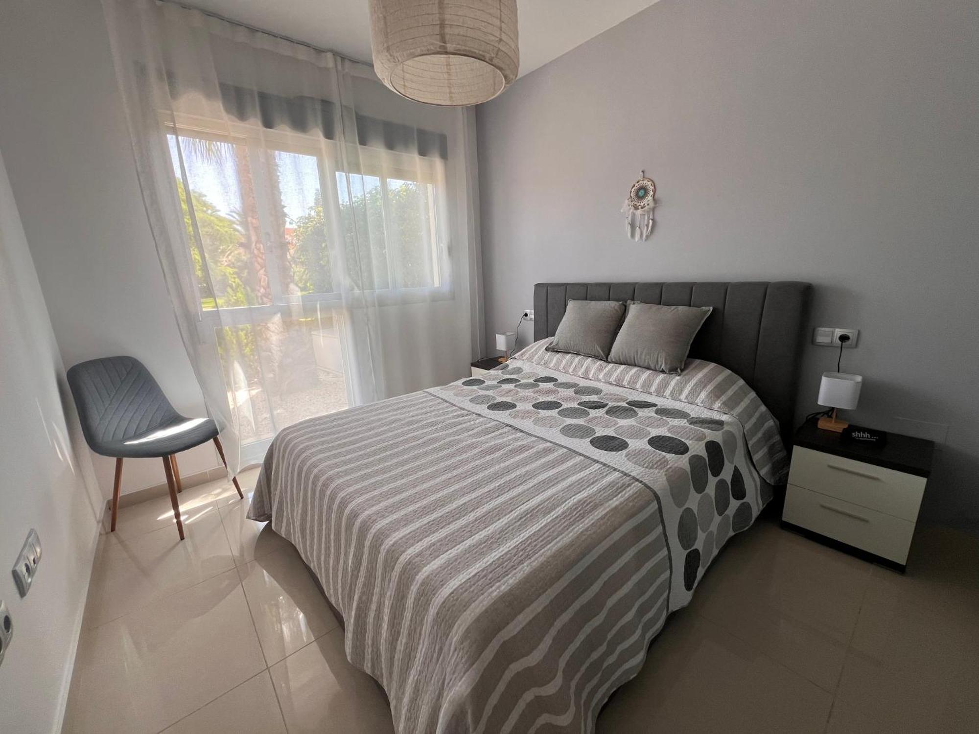 Bungalow En Punta Prima 2 Dormitorios Y Piscina Torrevieja Buitenkant foto